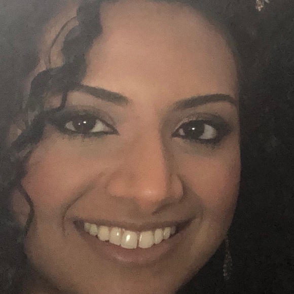 Meet the Posher Other - Meet your Posher, Divya